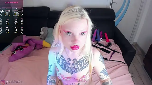 HelenGoat online show from December 2, 7:25 am