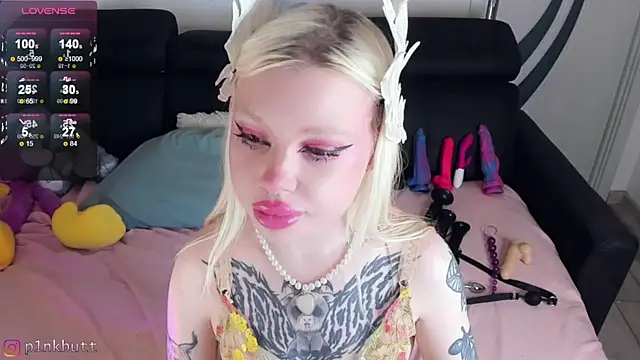 HelenGoat online show from December 20, 6:13 pm