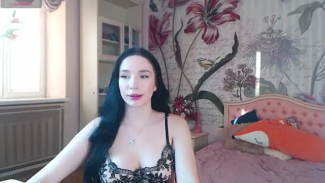 AliciaBow online show from February 24, 2:04 pm