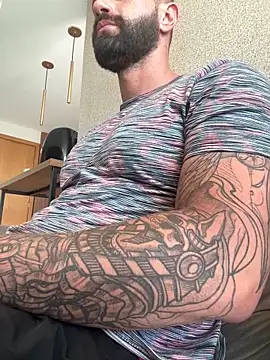 Lougner online show from February 15, 5:20 pm