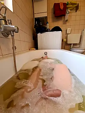 Snapshot of toeloverlive chatting on January 28, 11:38 am toeloverlive online show from January 28, 11:38 am