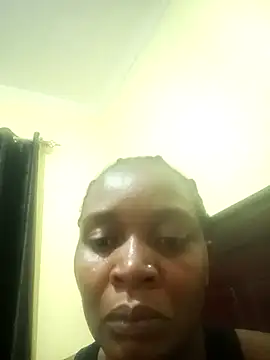 Realdiva02 online show from December 8, 3:45 pm