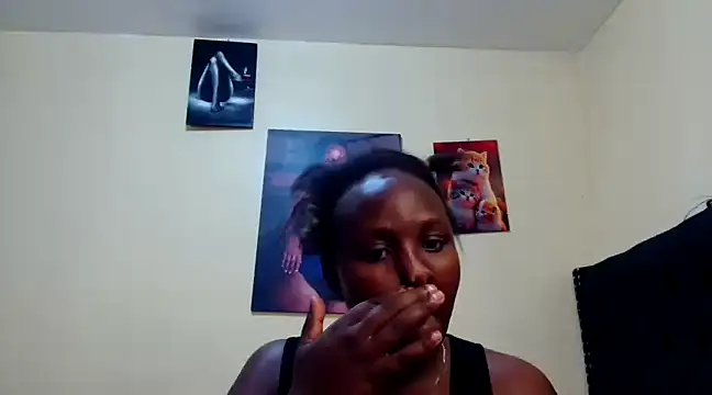 Toomuchbooty33 online show from February 6, 4:36 pm