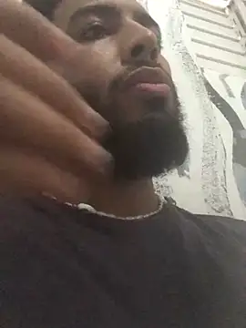 Snapshot of Alessandro__Rossi chatting on December 2, 4:20 pm Alessandro  Rossi online show from December 2, 4:20 pm