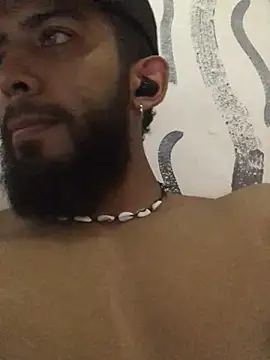 Snapshot of Alessandro__Rossi chatting on December 23, 5:54 pm Alessandro  Rossi online show from December 23, 5:54 pm