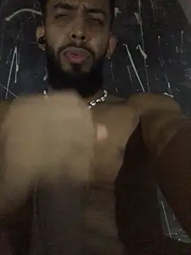 Snapshot of Alessandro__Rossi chatting on January 7, 5:31 pm Alessandro  Rossi online show from January 7, 5:31 pm