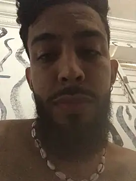 Snapshot of Alessandro__Rossi chatting on February 4, 1:59 pm Alessandro  Rossi online show from February 4, 1:59 pm