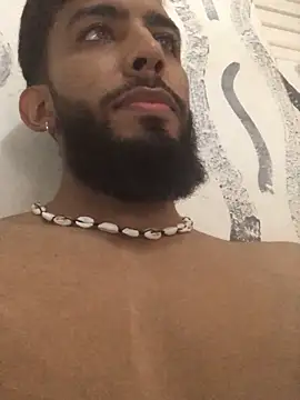 Snapshot of Alessandro__Rossi chatting on February 6, 5:51 pm Alessandro  Rossi online show from February 6, 5:51 pm