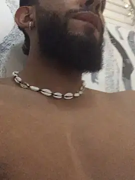 Snapshot of Alessandro__Rossi chatting on February 8, 4:04 pm Alessandro  Rossi online show from February 8, 4:04 pm