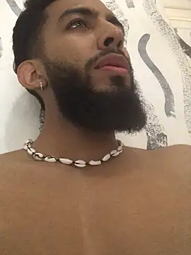 Snapshot of Alessandro__Rossi chatting on February 19, 6:43 pm Alessandro  Rossi online show from February 19, 6:43 pm