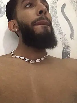 Snapshot of Alessandro__Rossi chatting on February 21, 8:38 pm Alessandro  Rossi online show from February 21, 8:38 pm