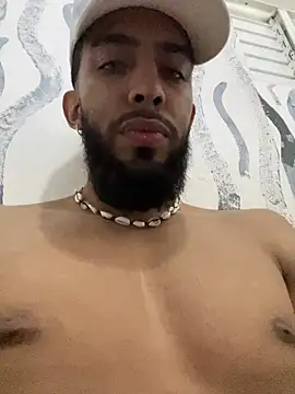 Snapshot of Alessandro__Rossi chatting on March 17, 9:55 pm Alessandro  Rossi online show from March 17, 9:55 pm