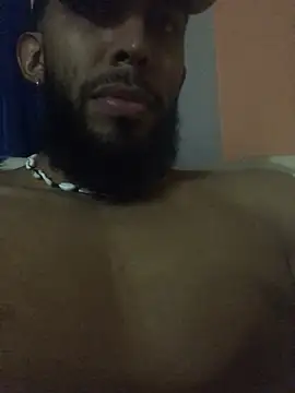 Snapshot of Alessandro__Rossi chatting on March 18, 10:57 am Alessandro  Rossi online show from March 18, 10:57 am