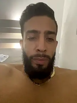 Snapshot of Alessandro__Rossi chatting on September 22, 9:28 pm Alessandro  Rossi online show from September 22, 9:28 pm