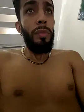 Snapshot of Alessandro__Rossi chatting on September 24, 3:10 am Alessandro  Rossi online show from September 24, 3:10 am