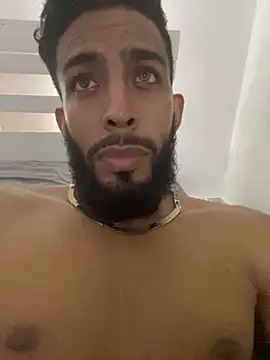 Snapshot of Alessandro__Rossi chatting on October 7, 7:16 am Alessandro  Rossi online show from October 7, 7:16 am