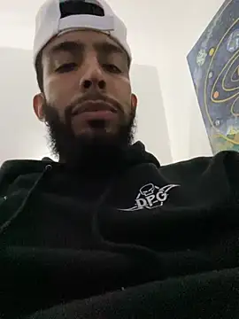 Snapshot of Alessandro__Rossi chatting on October 14, 4:41 pm Alessandro  Rossi online show from October 14, 4:41 pm