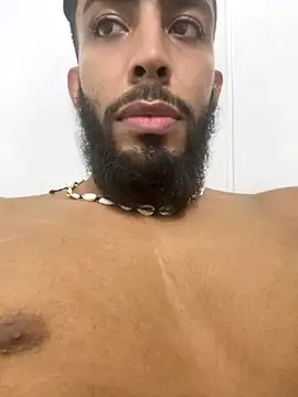 Snapshot of Alessandro__Rossi chatting on October 23, 6:28 pm Alessandro  Rossi online show from October 23, 6:28 pm