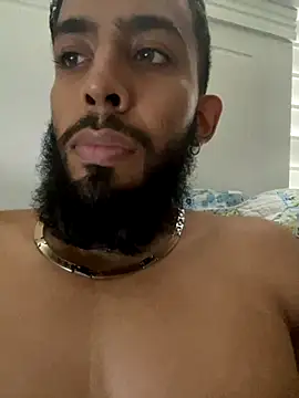 Snapshot of Alessandro__Rossi chatting on October 29, 3:25 pm Alessandro  Rossi online show from October 29, 3:25 pm