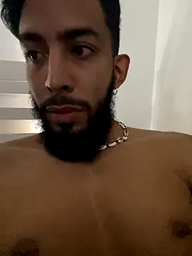 Alessandro  Rossi online show from November 10, 6:29 pm