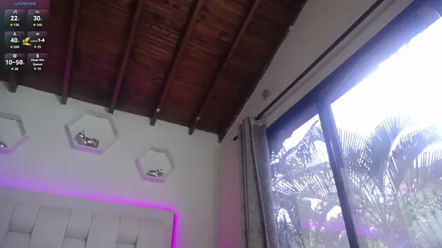 Snapshot of shanakendall chatting on September 22, 2:30 pm shanakendall online show from September 22, 2:30 pm