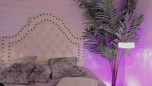  Eurekaa  online show from January 21, 3:48 am