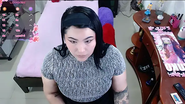 Snapshot of lufek23 chatting on December 4, 11:46 pm lufek23 online show from December 4, 11:46 pm