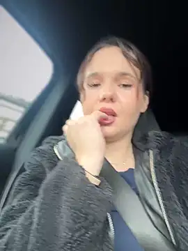 TheCinderella online show from March 8, 4:06 pm