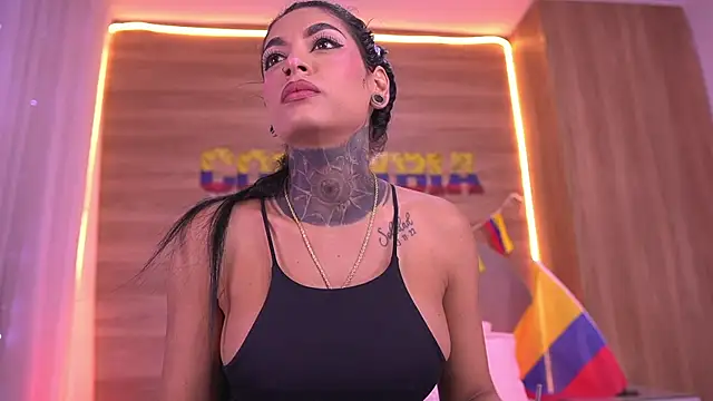 danna berlin  online show from June 22, 7:55 pm