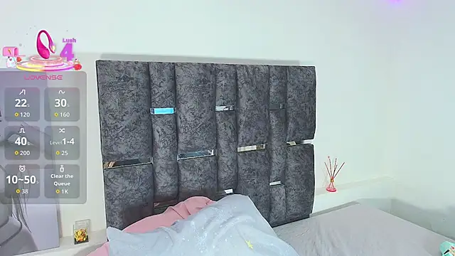 Natasharuso online show from October 10, 12:04 pm