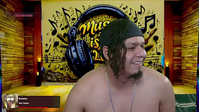 chino roz online show from March 19, 11:25 pm