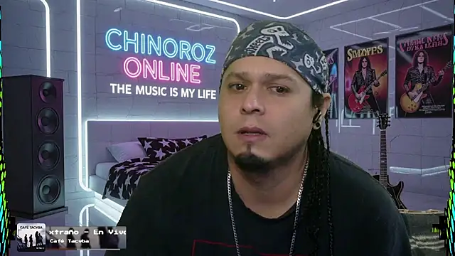Snapshot of chino_roz chatting on October 8, 6:22 am chino roz online show from October 8, 6:22 am