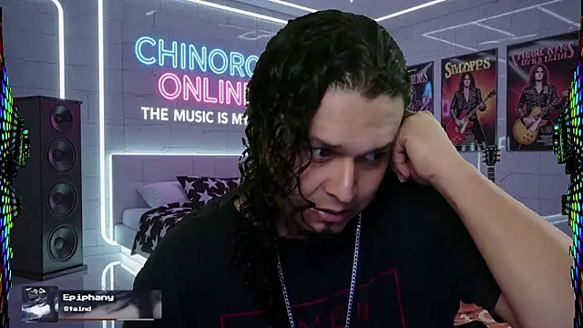 Snapshot of chino_roz chatting on October 24, 6:10 am chino roz online show from October 24, 6:10 am