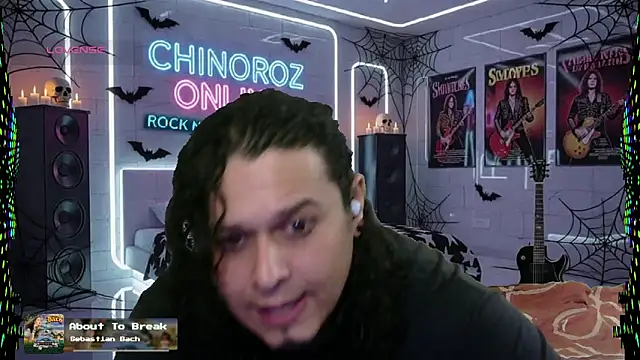Snapshot of chino_roz chatting on October 26, 7:36 am chino roz online show from October 26, 7:36 am
