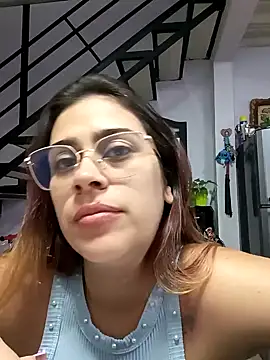 Latina sexy1 online show from January 21, 1:29 am