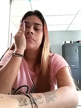 Latina sexy1 online show from February 13, 4:07 pm