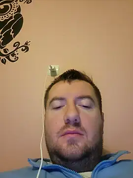 Snapshot of BeautifulPenis2002 chatting on February 21, 9:22 pm BeautifulPenis2002 online show from February 21, 9:22 pm