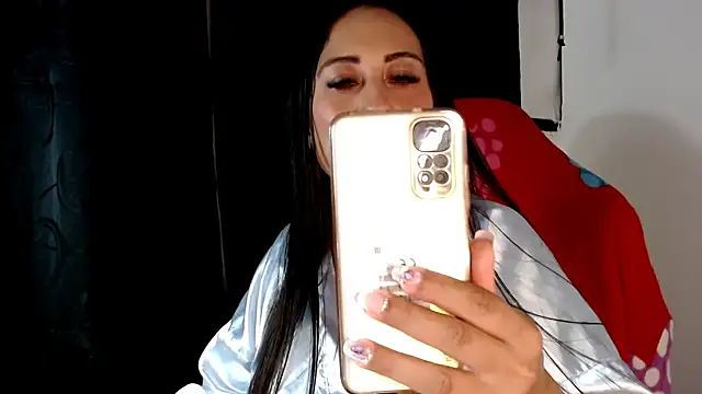 carolinalovee  online show from January 11, 4:38 am