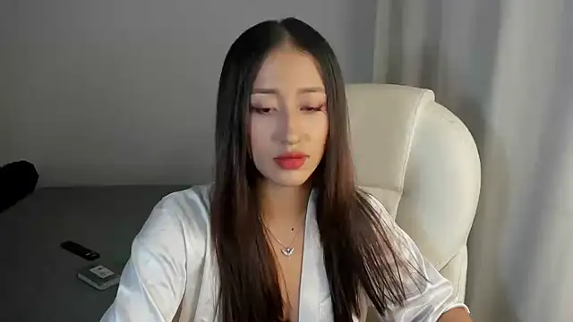 adila anich online show from March 7, 7:05 pm