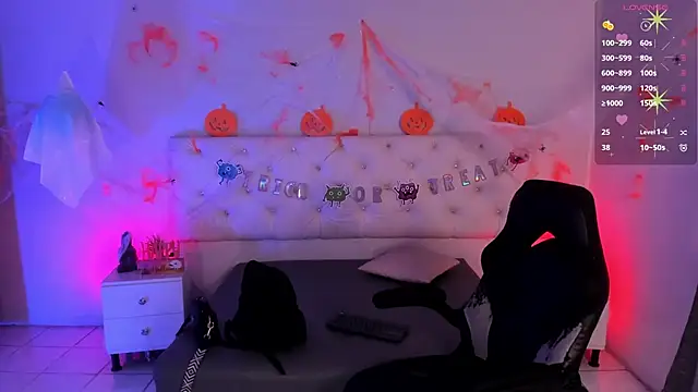 Aron cruz online show from November 1, 1:35 pm