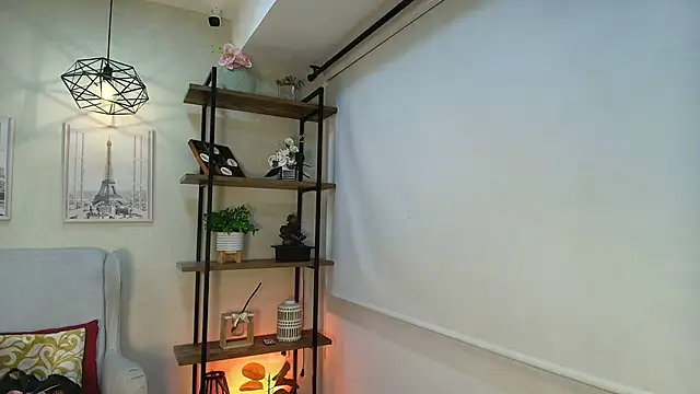 Sassy--Girl online show from March 26, 10:04 pm