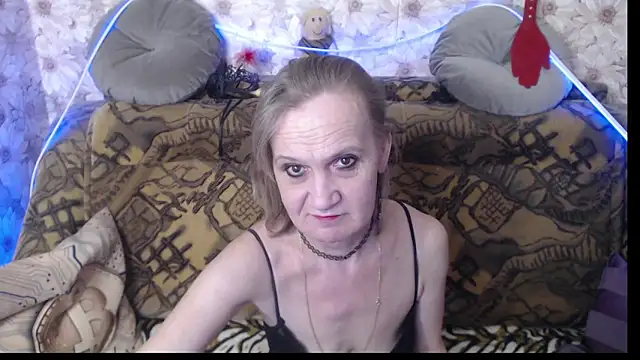 MissBekker online show from December 10, 1:22 am
