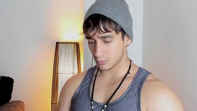 Snapshot of AlexRivera6 chatting on November 20, 7:13 pm AlexRivera6 online show from November 20, 7:13 pm