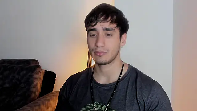 Snapshot of AlexRivera6 chatting on November 24, 7:46 pm AlexRivera6 online show from November 24, 7:46 pm