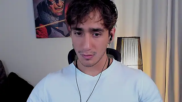 Snapshot of AlexRivera6 chatting on March 29, 7:58 pm AlexRivera6 online show from March 29, 7:58 pm