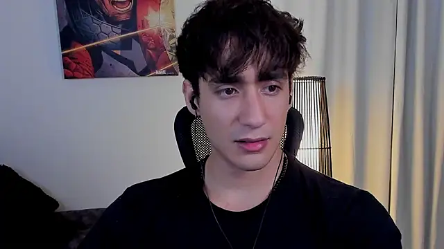 Snapshot of AlexRivera6 chatting on March 30, 9:05 pm AlexRivera6 online show from March 30, 9:05 pm