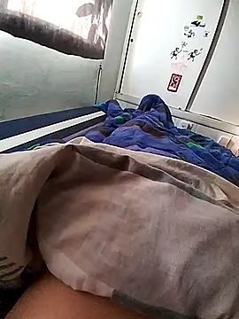 Snapshot of rodovlaz chatting on November 27, 11:12 am rodovlaz online show from November 27, 11:12 am