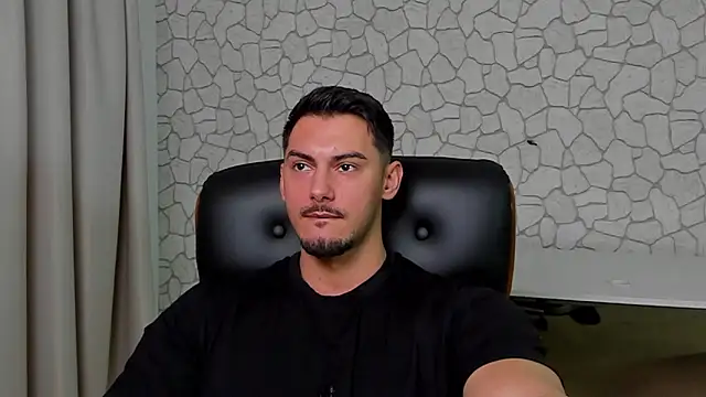 Snapshot of ClintMasters chatting on February 16, 6:31 am ClintMasters online show from February 16, 6:31 am