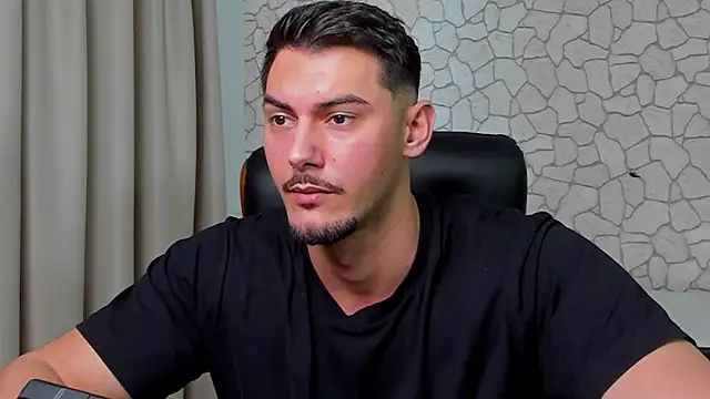 Snapshot of ClintMasters chatting on February 27, 7:19 am ClintMasters online show from February 27, 7:19 am