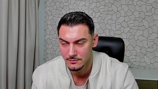 Snapshot of ClintMasters chatting on March 11, 6:41 am ClintMasters online show from March 11, 6:41 am